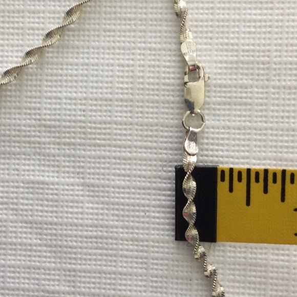 Womens 925 Sliver Necklace made in Italy Craftsmanship is excellent - Picture 5 of 6